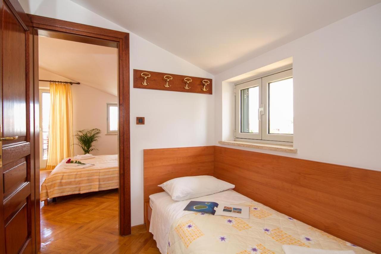 Villa Sveta Eufemija Bed End Breakfast II Ровинь Экстерьер фото